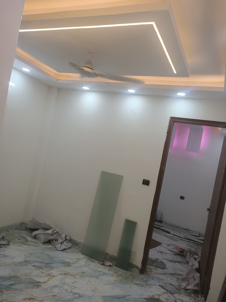 Cover Image, govindpuri 3 Bedroom 810 Sq.Ft. Builder Floor In Govindpuri Delhi 9108042