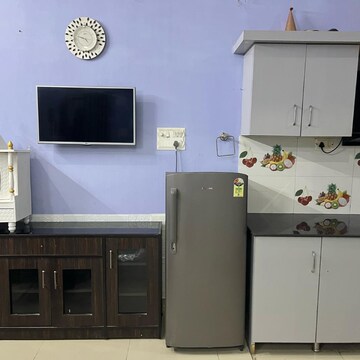 Kitchen in 3 BHK Apartment at Ahmamau – for Rent