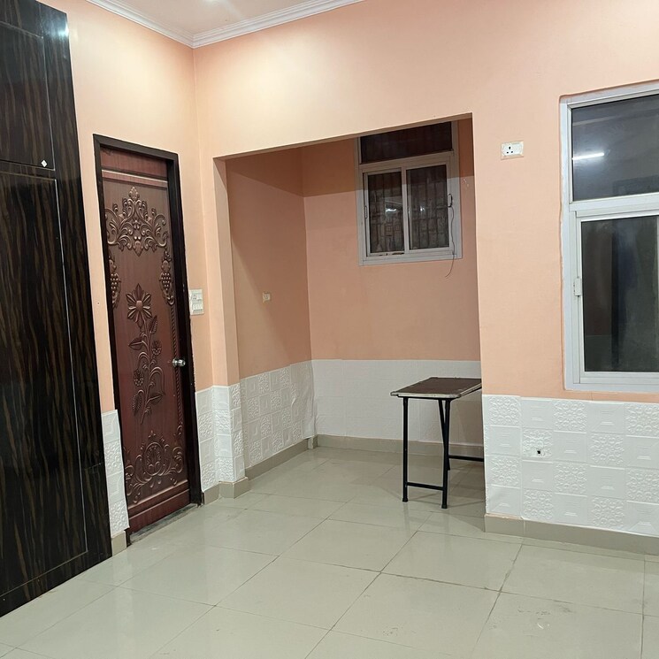 Room, ahmamau 3 Bedroom 1300 Sq.Ft. Apartment In Ahmamau Lucknow 9108048