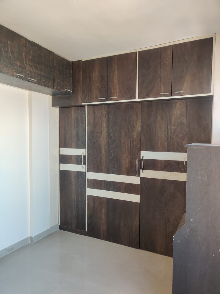 undefined, everest-country-side 1 Bedroom 600 Sq.Ft. Apartment In Kasarvadavali Thane 9108072