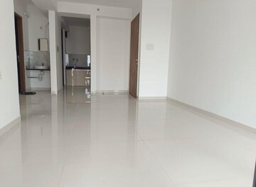 Room in 2 BHK Apartment at Majestique Signature Towers, Balewadi – for Rent