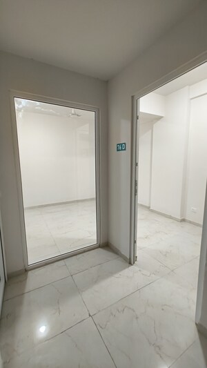 Room in 2.5 BHK Builder Floor at Smart World Gems, Sector 89 – for Sale