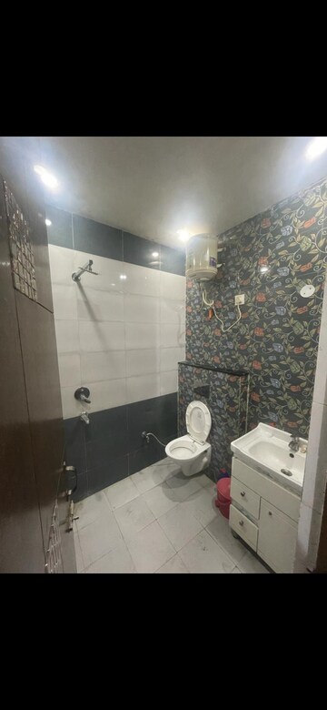 Bathroom in 3 BHK Builder Floor at NK Savitry Enclave, Vip Road – for Rent