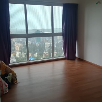 Room in 3 BHK Apartment at Runwal Forests, Kanjurmarg West – for Rent