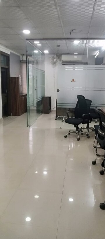  Office Space For Rent in Connaught Place