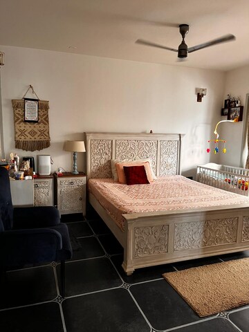 Master Bedroom in 3 BHK Apartment at Kay Arr Millagres, Koramangala – for Rent