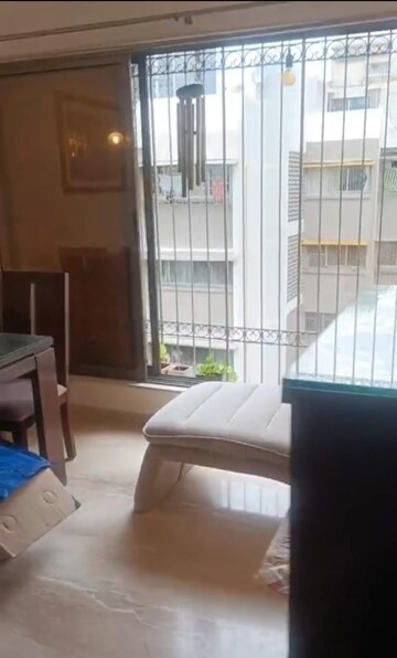 Living Room in 3 BHK Apartment at Link Garden, Andheri West – for Rent