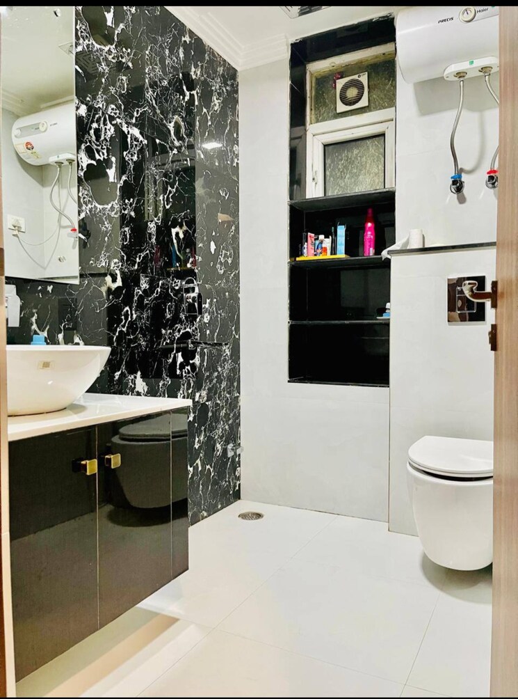 Attached Bathroom, sector 19 dwarka 3 Bedroom 1400 Sq.Ft. Apartment In Sector 19 Dwarka Delhi 9108302