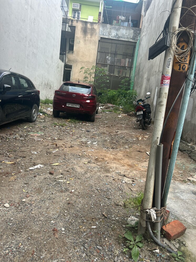 Exterior View, sector 41  112 Sq.Yd. Plot In Sector 41 Noida 9108293