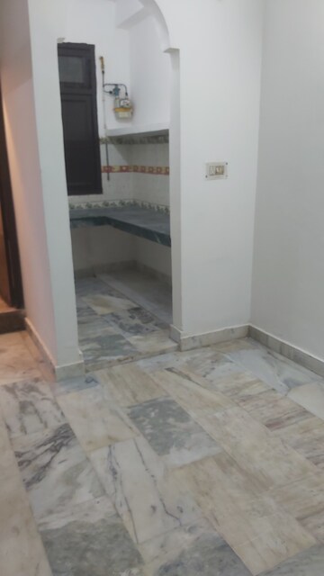 1.5 BHK Builder Floor For Rent in Mayur Vihar