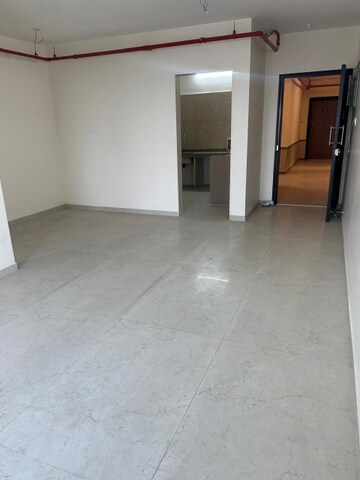 Room in 2 BHK Apartment at Piramal Vaikunth, Balkum Pada – for Rent