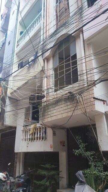 Staircase in 2.5 BHK Builder Floor at Mayur Vihar – for Rent