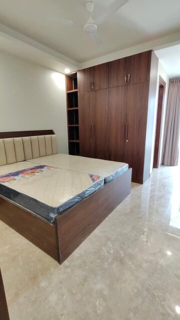  Pg For Rent in Sector 75