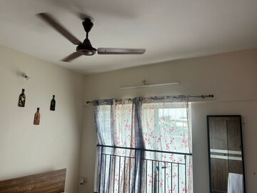 Furnished Amenities in 1 BHK Apartment at Lodha Amara, Kolshet Road – for Rent