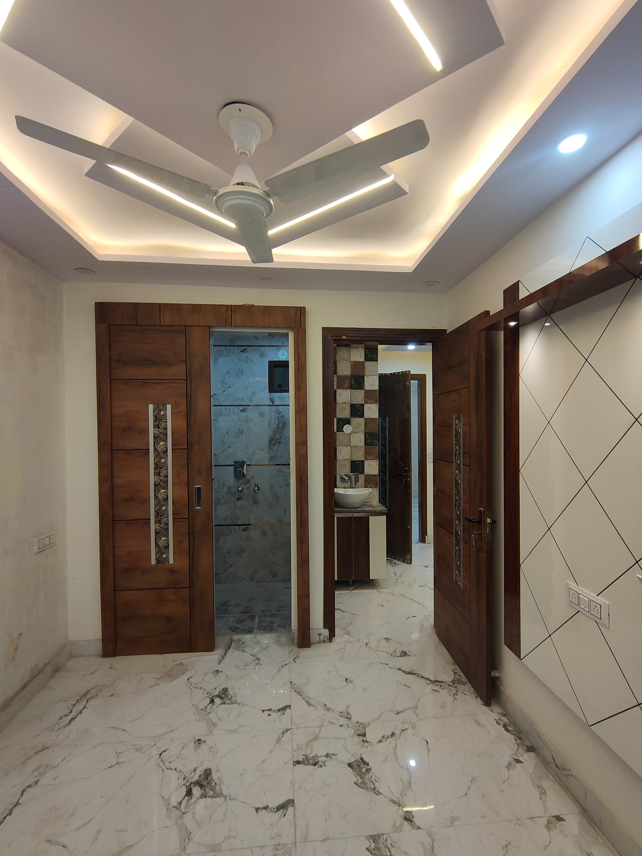 2 BHK Builder Floor For Rent in Uttam Nagar