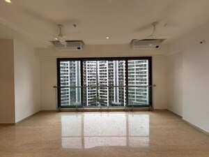 Room in 3 BHK Apartment at Adani Ten BKC, Bandra East – for Sale