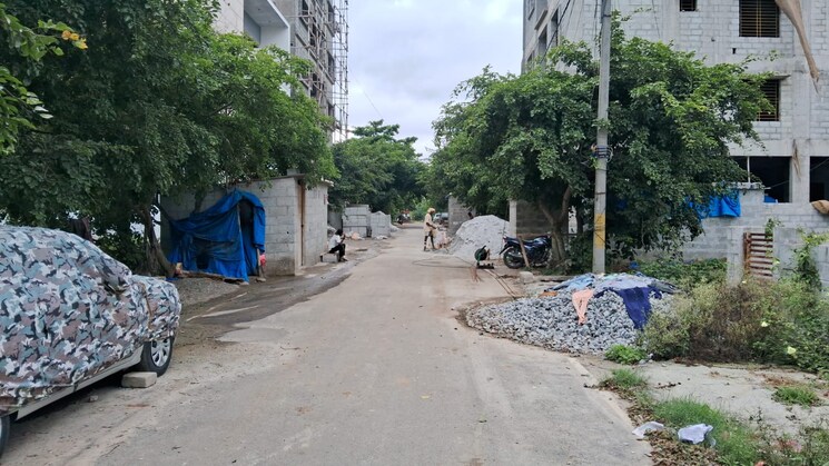  Parking, banashankari 6th stage  2400 Sq.Ft. Plot In Banashankari 6th Stage Bangalore 9108387