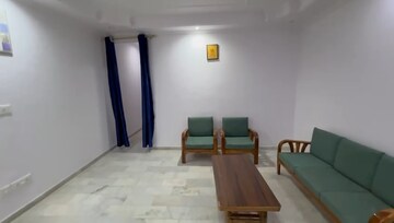 Living Room in 2 BHK Builder Floor at Green Park – for Rent