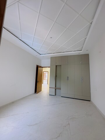 Room in 3 BHK Independent House at Patiala Road – for Sale