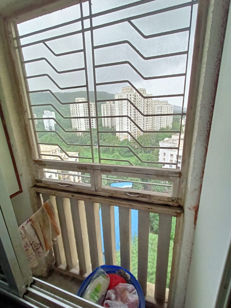 Balcony, siddhachal-phase-5-chs-ltd 2 Bedroom 825 Sq.Ft. Apartment In Vasant Vihar Thane 9108435