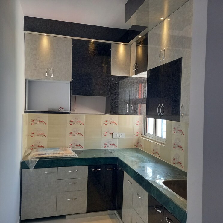 Kitchen, sushant golf city 2 Bedroom 1350 Sq.Ft. Apartment In Sushant Golf City Lucknow 9108471