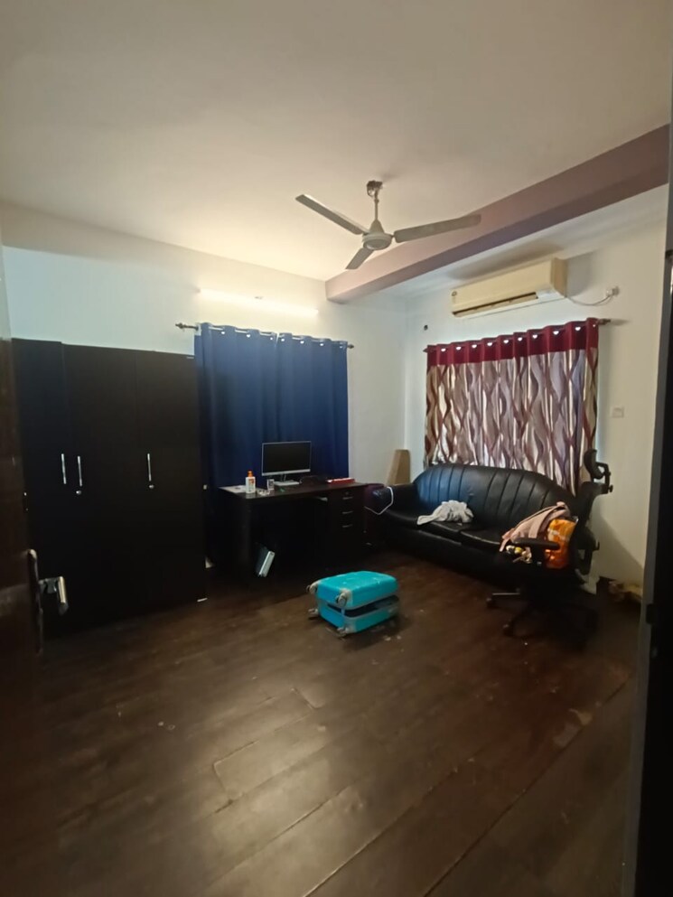 Room, capricorn-jewels 3 Bedroom 1600 Sq.Ft. Apartment In New Alipore Kolkata 9108464