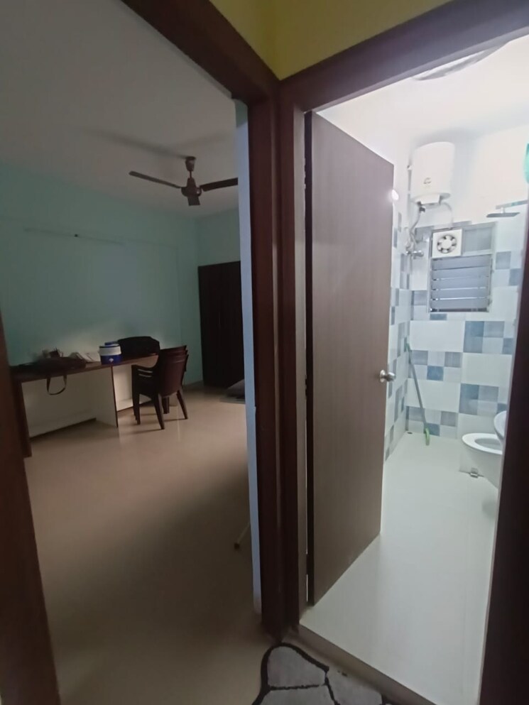 Attached Bathroom, kolkatta gpo 3 Bedroom 1585 Sq.Ft. Builder Floor In Kolkatta Gpo Kolkata 9108516
