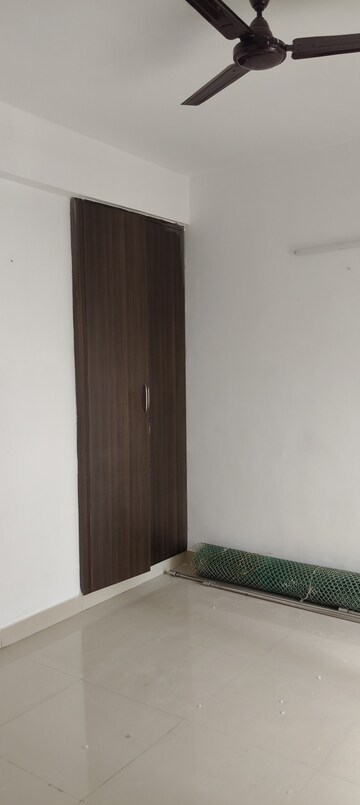 2.5 BHK Apartment For Rent in Gaur City-2, Gaur City 2