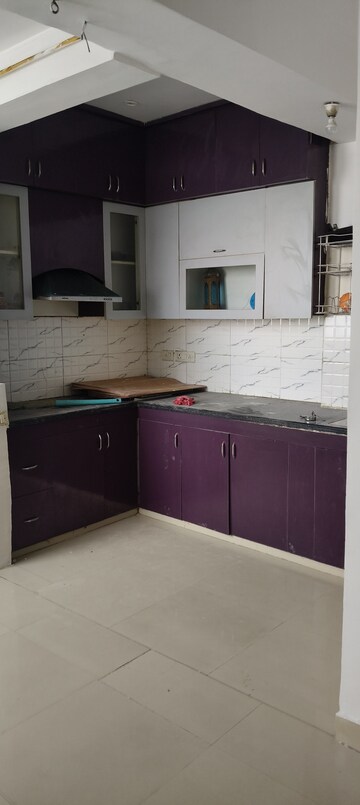 Kitchen in 2.5 BHK Apartment at Gaur City-2, Gaur City 2 – for Rent