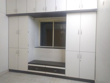 Room in 1 BHK Apartment at Kapare Garden, Anand Nagar Chinchwad – for Rent