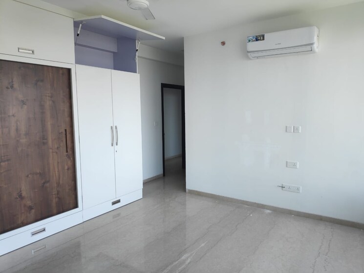 Room, oberoi-realty-esquire 3 Bedroom 1366 Sq.Ft. Apartment In Goregaon East Mumbai 9108593