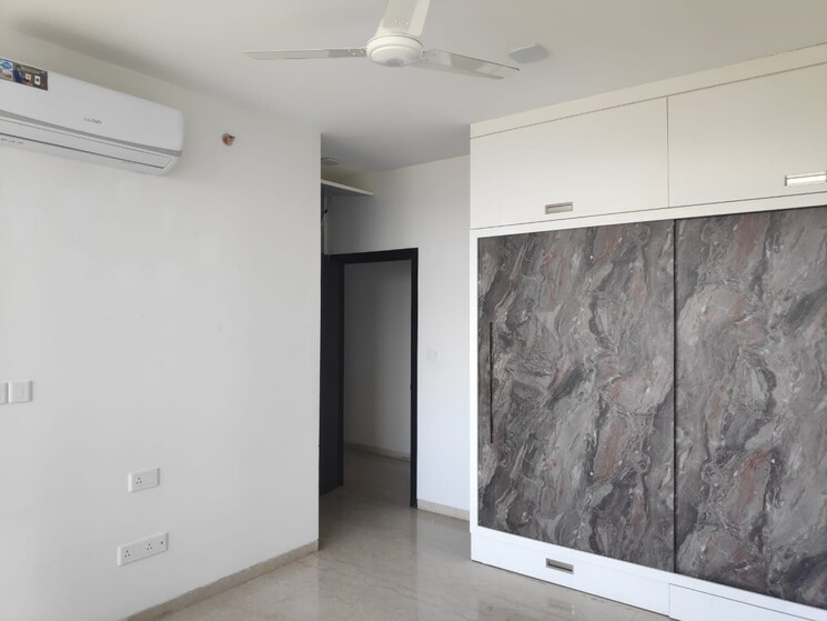 Room, oberoi-realty-esquire 3 Bedroom 1366 Sq.Ft. Apartment In Goregaon East Mumbai 9108593