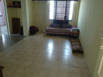 Room in 2 BHK Apartment at Kashyap Apartments, Anand Nagar – for Rent