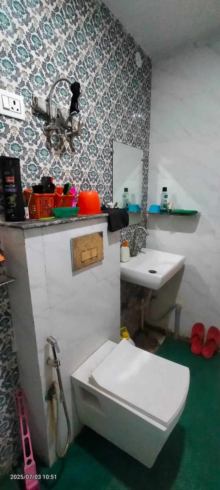 Attached Bathroom, sector 23 dwarka 4 Bedroom 1100 Sq.Ft. Apartment In Sector 23 Dwarka Delhi 9108658