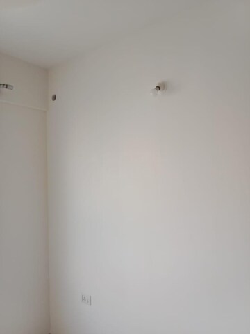  2 BHK Apartment at Godrej Aqua, International Airport Road – for Sale