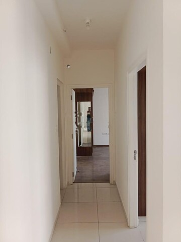  2 BHK Apartment at Godrej Aqua, International Airport Road – for Sale