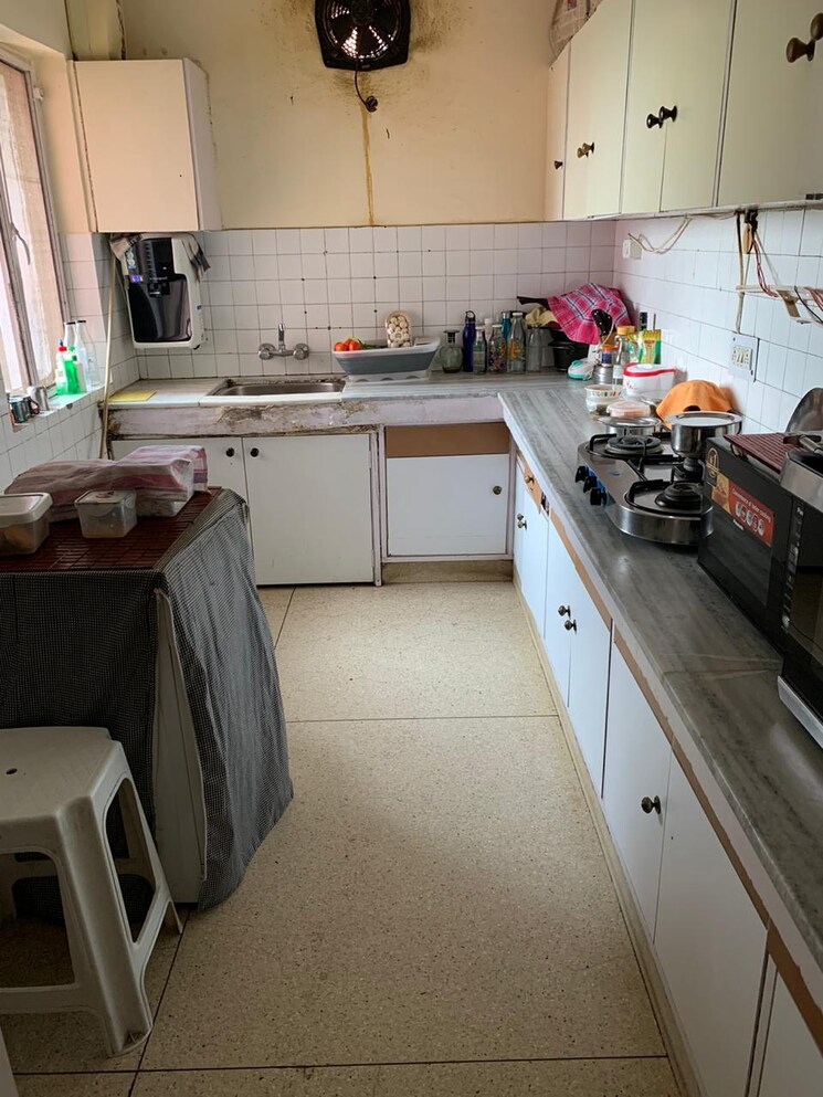 Kitchen, alaknanda 3 Bedroom 1455 Sq.Ft. Builder Floor In Alaknanda Delhi 9108657