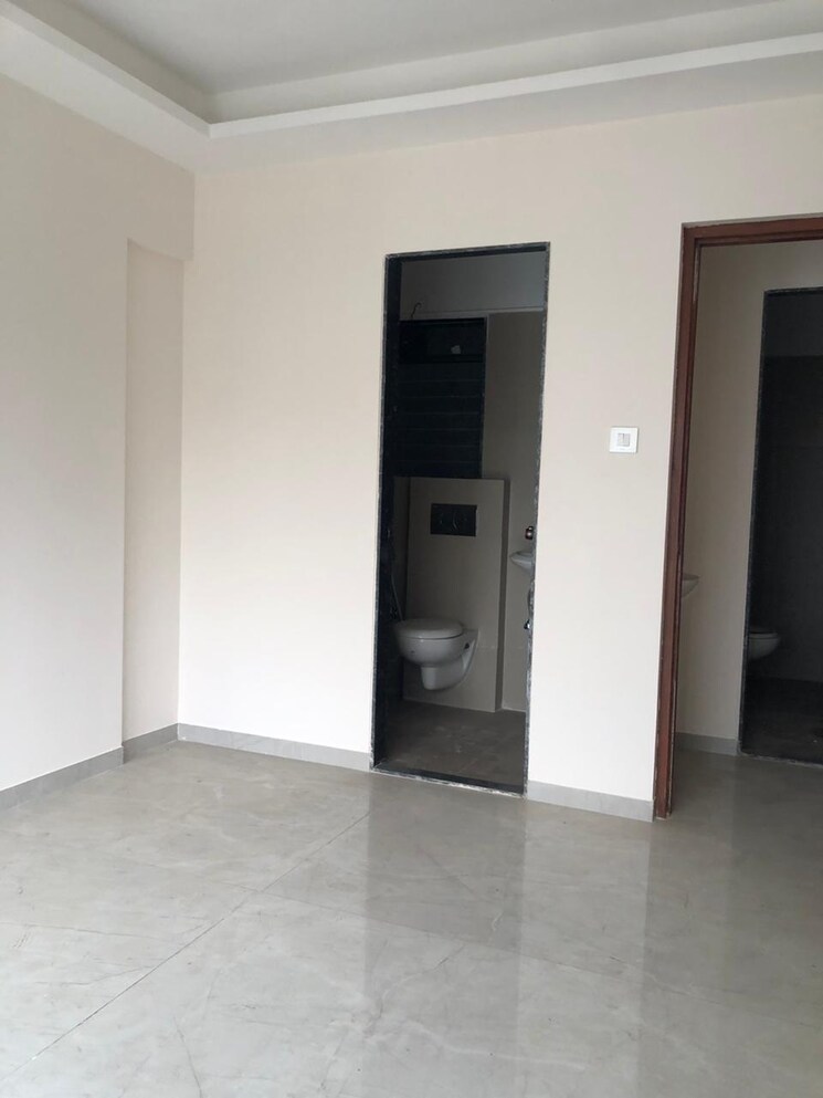 Room, je-and-vee-om-trimurti 3 Bedroom 1500 Sq.Ft. Apartment In Malad East Mumbai 9108684