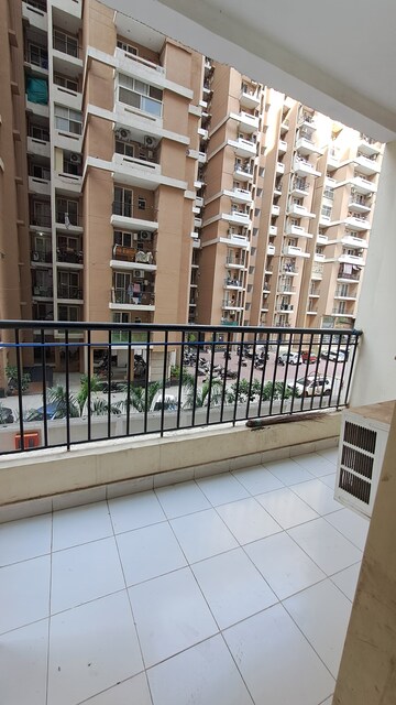 Balcony in 2 BHK Apartment at Gaur City-2, Gaur City 2 – for Rent