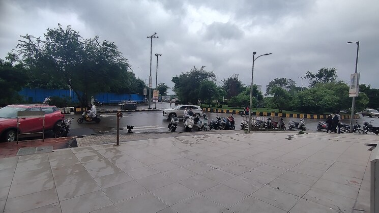  Parking, satyam-imperial-heights Commercial Office Space 550 Sq.Ft. In Ghansoli Navi Mumbai 9108690