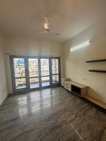 Room in 2 BHK Apartment at Richmond Premier, Richmond Road – for Rent