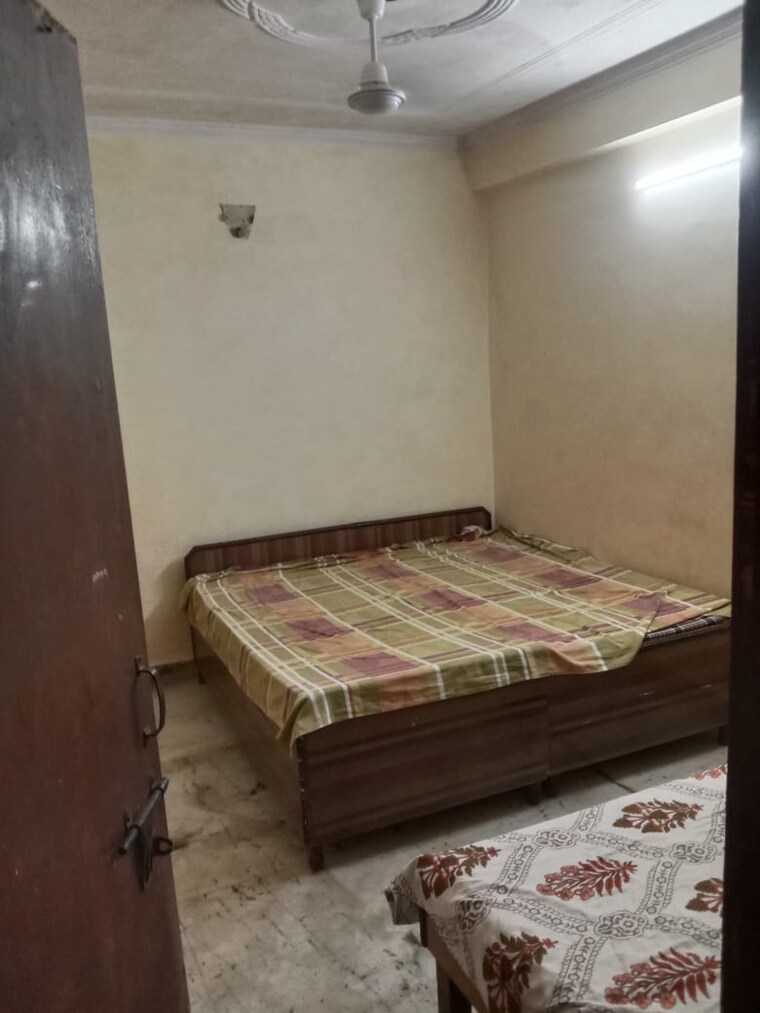 Bedroom, govindpuri 2 Bedroom 65 Sq.Yd. Builder Floor In Govindpuri Delhi 9108708