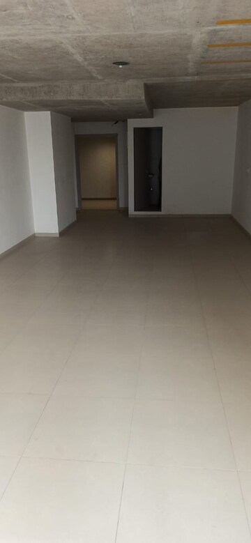 Room in  Office Space at Ambli Road – for Rent