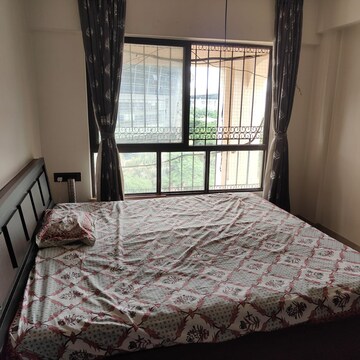 Room in 2 BHK Apartment at Kharadi – for Rent