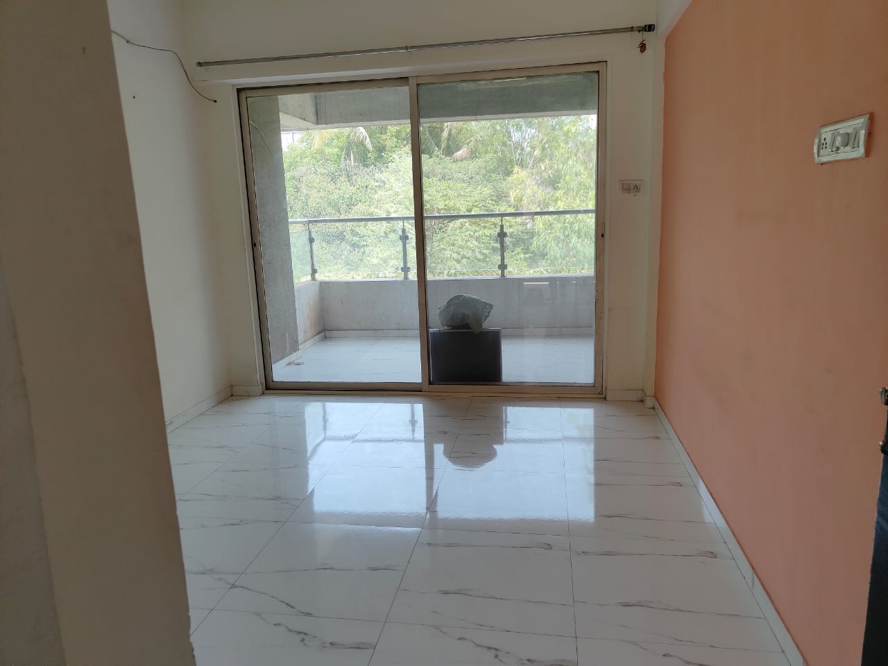 1 BHK + Servant Room Apartment For Rent in Laxmi Ganga Heights