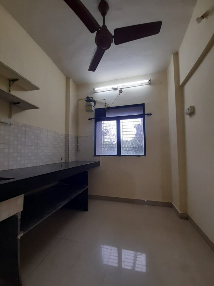 Kitchen, malad east 1 RK 300 Sq.Ft. Apartment In Malad East Mumbai 9108782