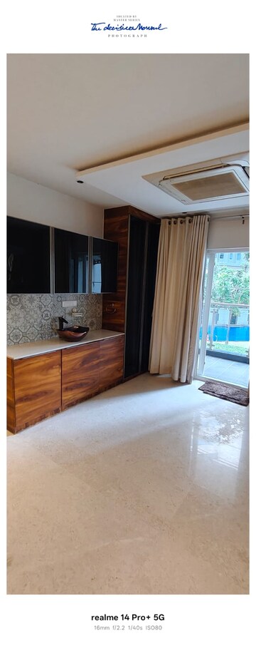 Room in 3 BHK Apartment at Prestige Ivy Leagu, Kondapur – for Sale