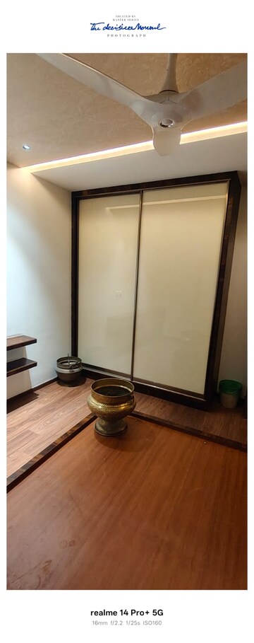 Room in 3 BHK Apartment at Prestige Ivy Leagu, Kondapur – for Sale