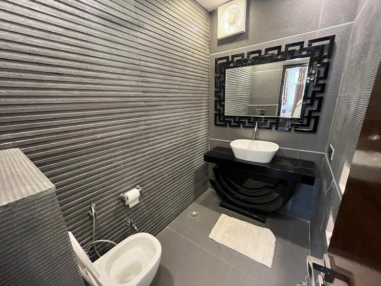 Attached Bathroom, risland-sky-mansion 4 Bedroom 7000 Sq.Ft. Villa In Chattarpur Delhi 9108804