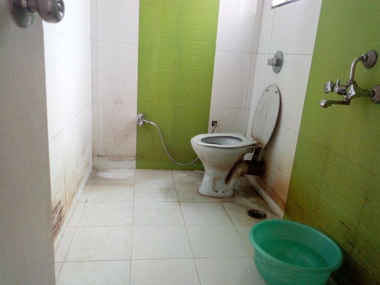 Bathroom, marigold-chs-anand-nagar 2 Bedroom 1000 Sq.Ft. Apartment In Anand Nagar Pune 9108827